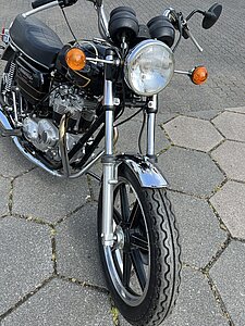 Triumph T 140D Bonneville Special